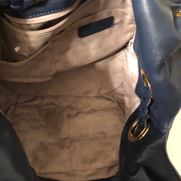 MICHAEL KORS braided grommet lg shoulder bag - Picture 11 of 16